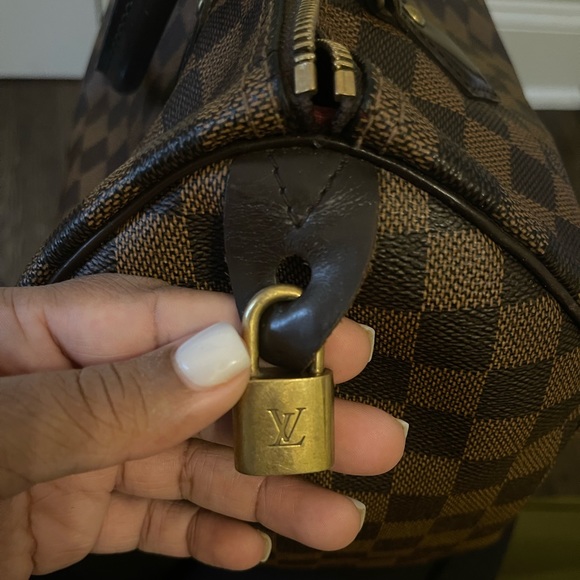 Louis Vuitton Speedy 30 - Picture 8 of 14